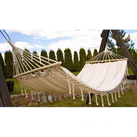 hammock-with-fringes-maiami-royokamp-1018966